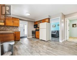 6 WEYMOUTH DRIVE - 15