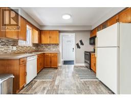 6 WEYMOUTH DRIVE - 22