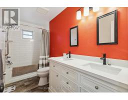6 WEYMOUTH DRIVE - 23