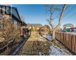 1092 BRYDGES STREET - 35