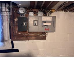 558 CRUMLIN SIDE ROAD - 17