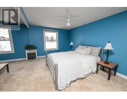 193 DEVERON CRESCENT - 12