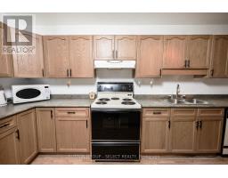 193 DEVERON CRESCENT - 7