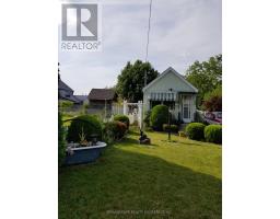 1026 YORK STREET - 19