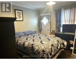1026 YORK STREET - 6