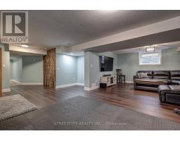 2001 CEDARPARK DRIVE - 32