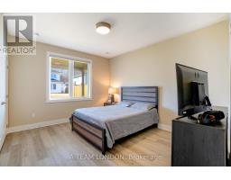 421 BREAKWATER BOULEVARD - 12