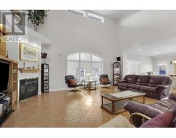 30 BIRCHCREST DRIVE - 14