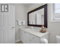 30 BIRCHCREST DRIVE - 41
