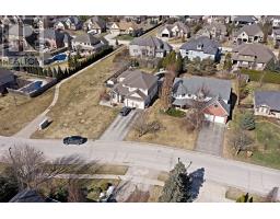 30 BIRCHCREST DRIVE - 7