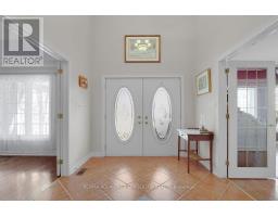 30 BIRCHCREST DRIVE - 9