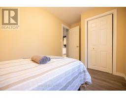 243 KATHLEEN AVENUE S - 32