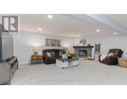 77 BENJAMIN PARKWAY - 32