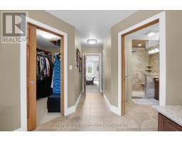 33 HILLCREST COURT - 28