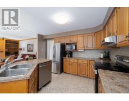1537 HILLSIDE DRIVE - 13