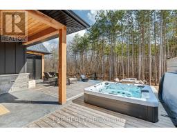8425 GOOSEMARSH LINE - 42