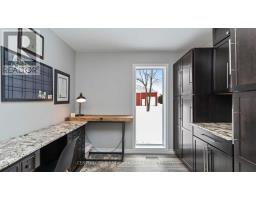 6210 CONFEDERATION LINE - 21