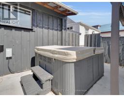 1081 FLORENCE STREET - 31