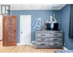 15 WILSON AVENUE - 16