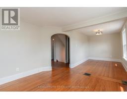 15 WILSON AVENUE - 23