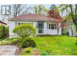 139 BRITANNIA AVENUE - 2