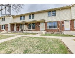 90 - 51 SHOLTO DRIVE - 1