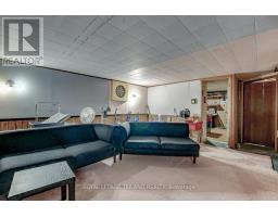 90 - 51 SHOLTO DRIVE - 20