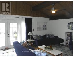 9680 LAKE ROAD - 10