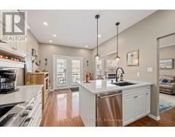 338 AMBLESIDE DRIVE - 12