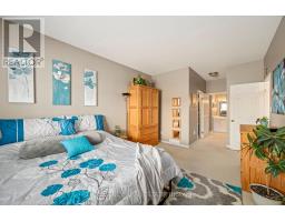 338 AMBLESIDE DRIVE - 16