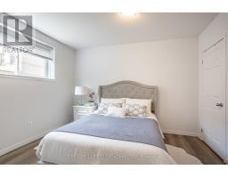 35 - 3200 SINGLETON AVENUE - 16