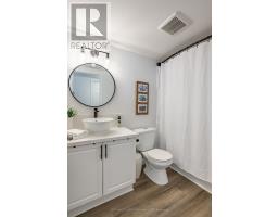 35 - 3200 SINGLETON AVENUE - 19