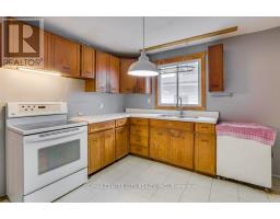 162 CHESTERFIELD AVENUE - 21