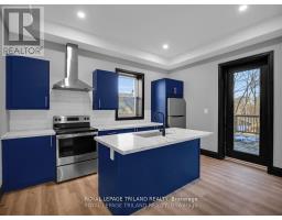 54 STANLEY STREET - 25