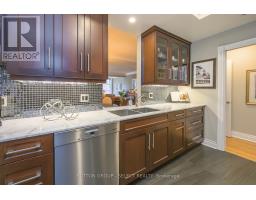 302 - 280 QUEENS AVENUE - 20