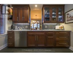 302 - 280 QUEENS AVENUE - 21