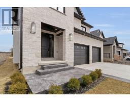 3948 CAMPBELL STREET N - 3