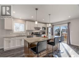 631 MAIN STREET - 10