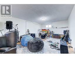 942 CHIPPEWA DRIVE - 22