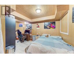 942 CHIPPEWA DRIVE - 26