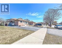 942 CHIPPEWA DRIVE - 4