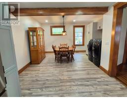 286 KING STREET S - 11