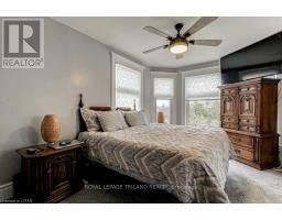 286 KING STREET S - 19