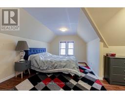 286 KING STREET S - 26