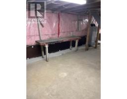 286 KING STREET S - 33