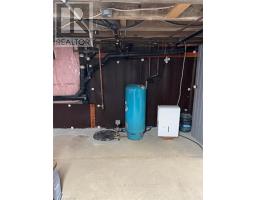286 KING STREET S - 35
