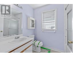 28 - 1478 ADELAIDE STREET N - 18
