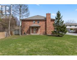 28 - 1478 ADELAIDE STREET N - 31
