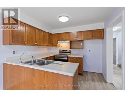 28 - 1478 ADELAIDE STREET N - 9
