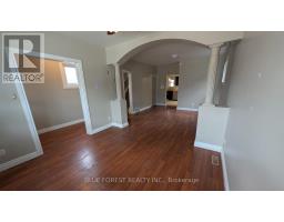 104 OAK STREET - 4